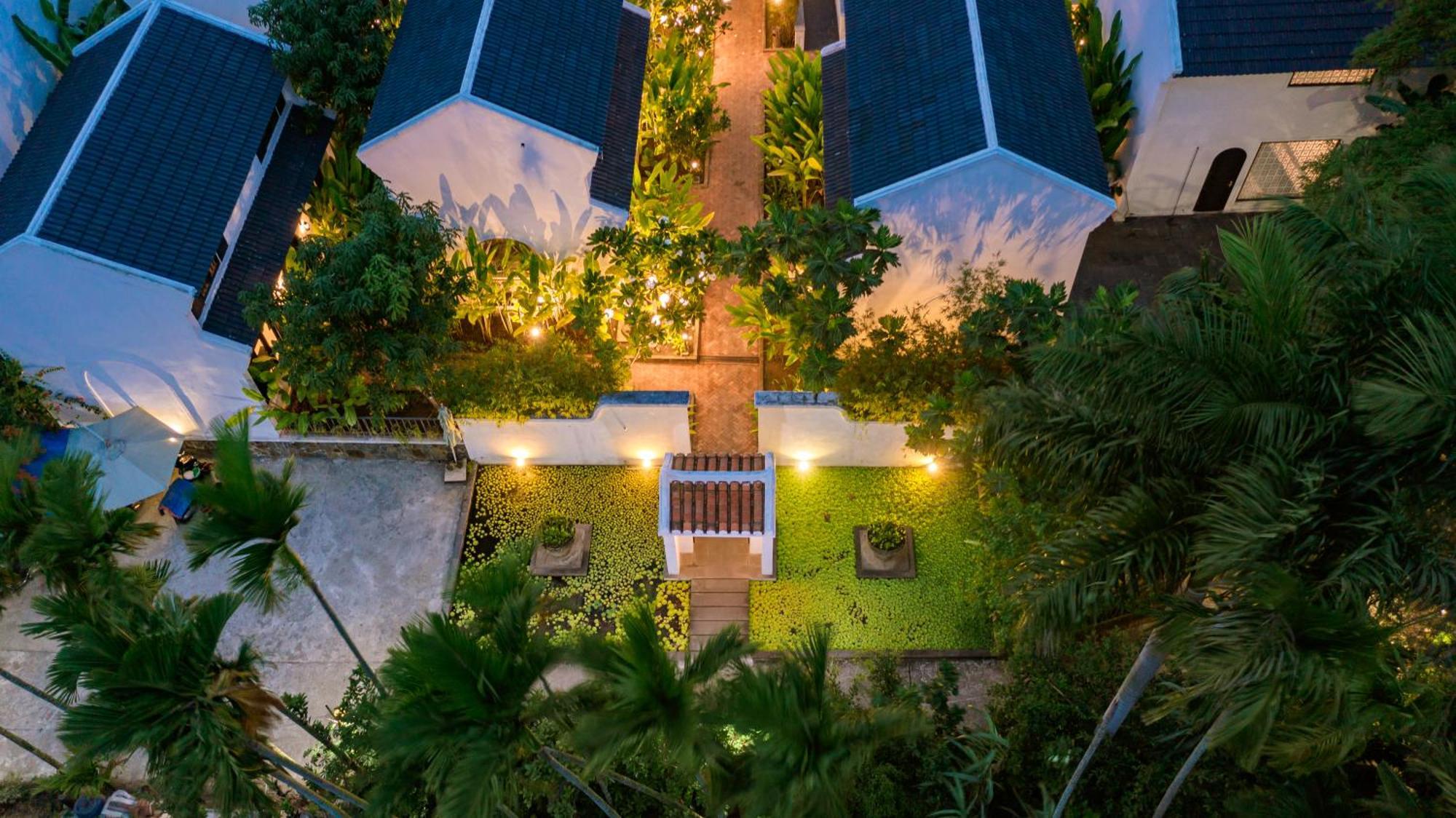 सहारा Nghe Garden 3*